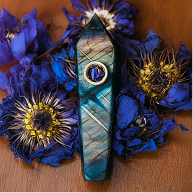 One natural<strong>labradorite pipe</strong>